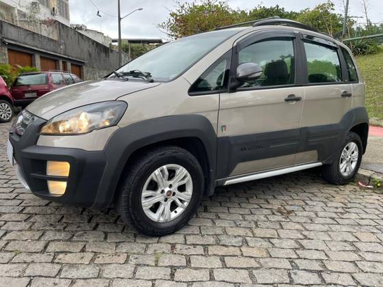 FIAT IDEA 1.8 MPI ADVENTURE 16V FLEX 4P AUTOMATIZADO FIAT IDEA 1.8 MPI ADVENTURE 16V FLEX 4P AUTOMATIZADO